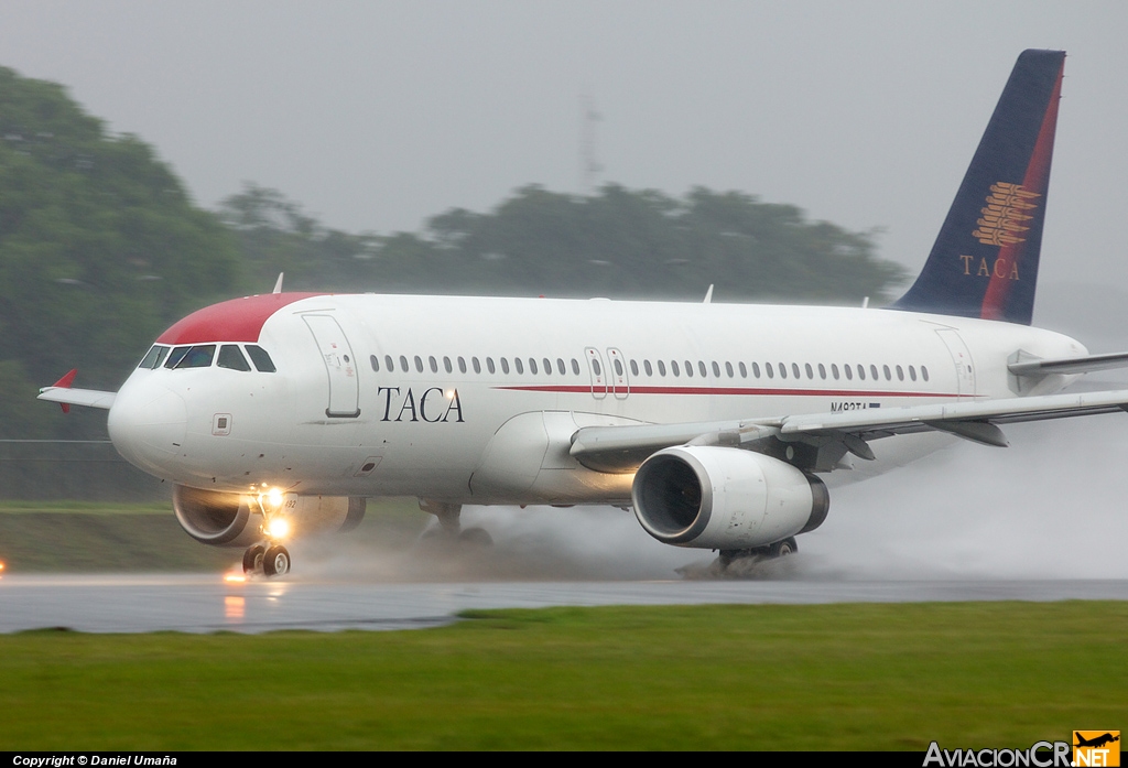 N492TA - Airbus A320-233 - TACA