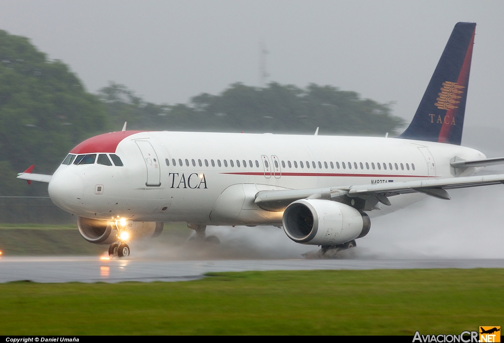 N492TA - Airbus A320-233 - TACA