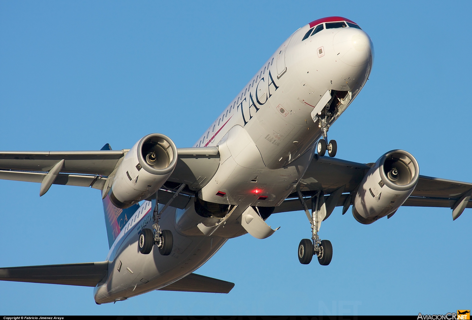 N494TA - Airbus A320-233 - TACA