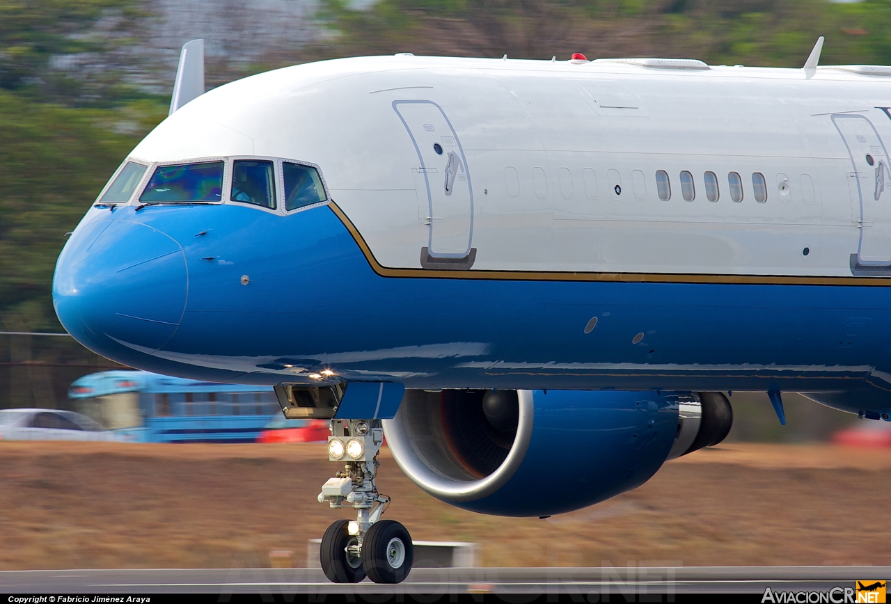 98-0002 - Boeing C-32A - USAF - United States Air Force - Fuerza Aerea de EE.UU