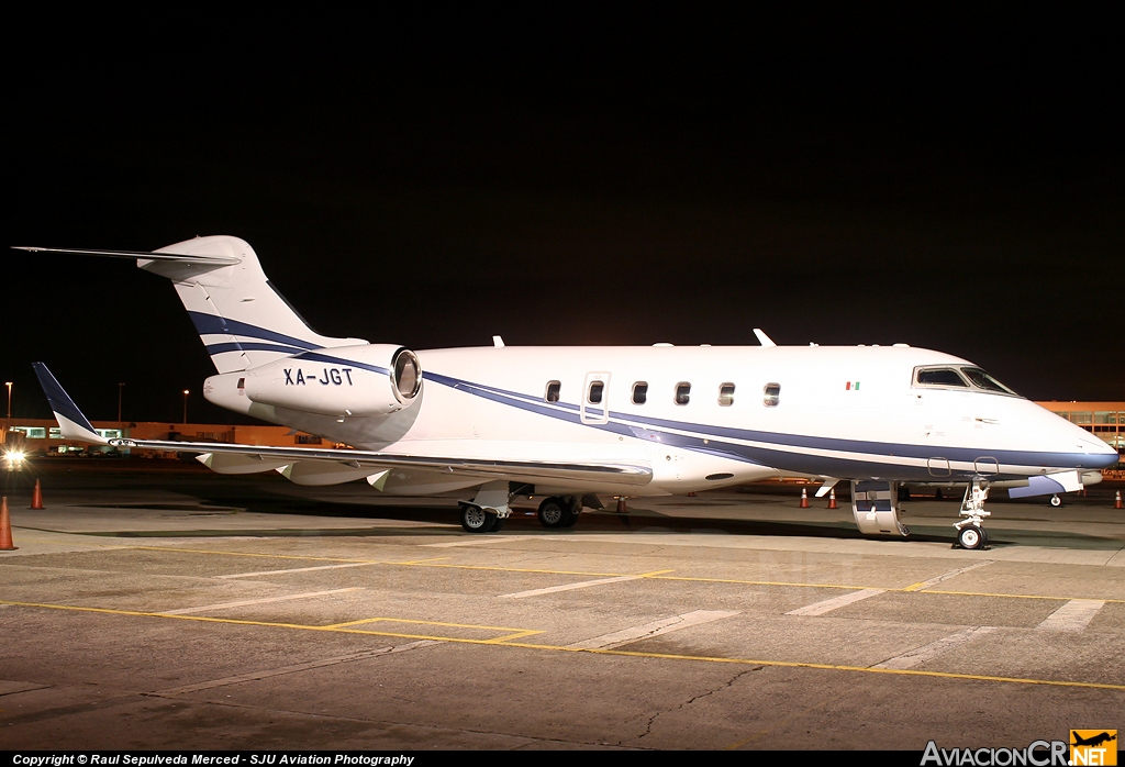 XA-JGT - Bombardier BD-100-1A10 Challenger 300 - Privado