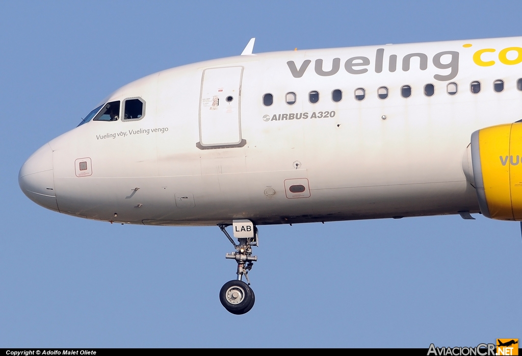 EC-LAB - Airbus A320-214 - Vueling