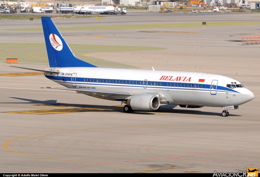 EW-254PA - Boeing 737-3Q8 - Belavia Belarusian Airlines