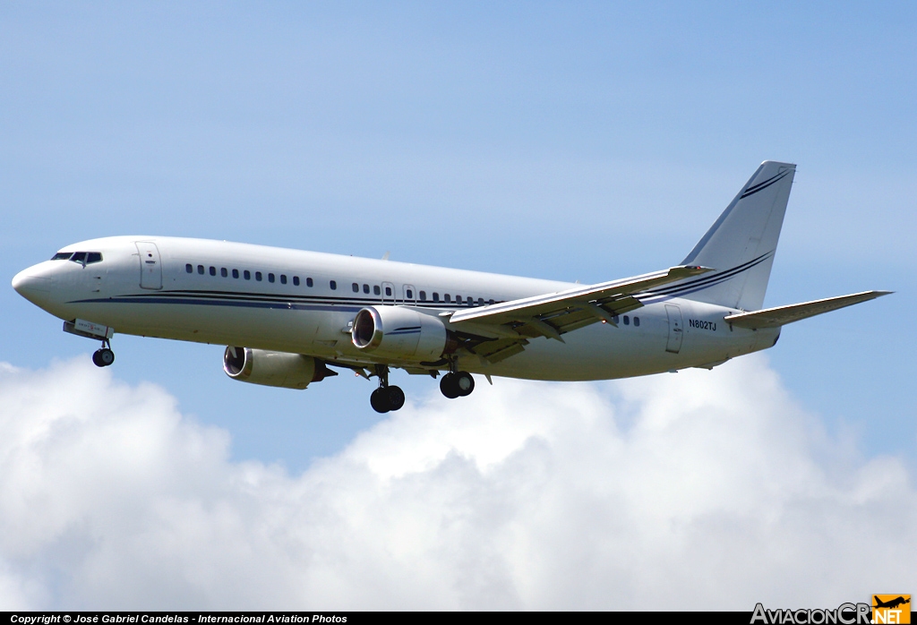 N802TJ - Boeing 737-4B7 - Team Jet