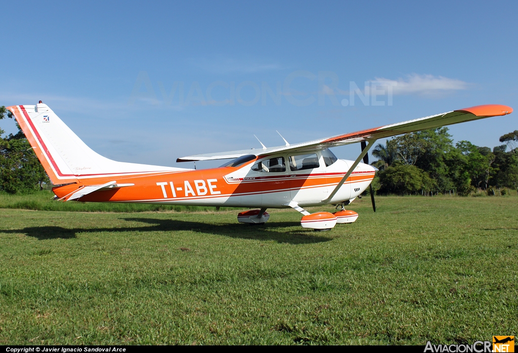 TI-ABE - Cessna 182Q Skylane II - Privado