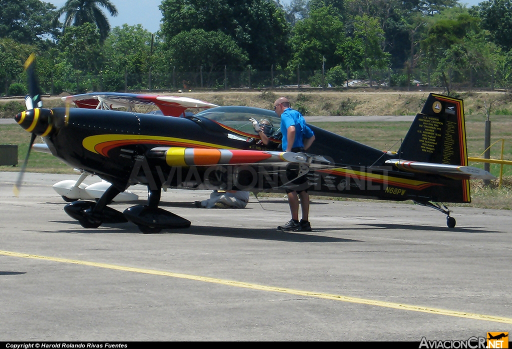 N68PW - Extra 300S - Privado