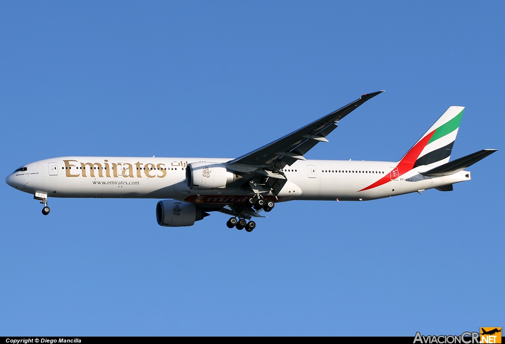 A6-ECJ - Boeing 777-31H/ER - Emirates