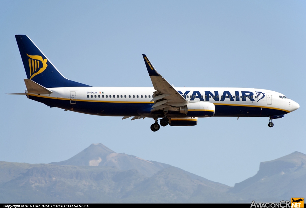 EI-DLW - Boeing 737-800 - Ryanair