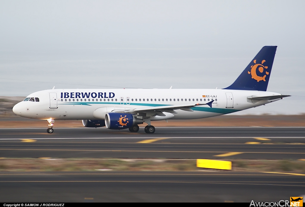 EC-LAJ - Airbus A320-214 - Iberworld
