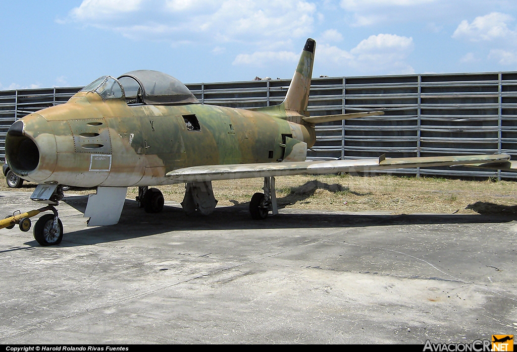 FAH3007 - Canadair CL-13 Sabre 4 - Fuerza Aerea Hondureña