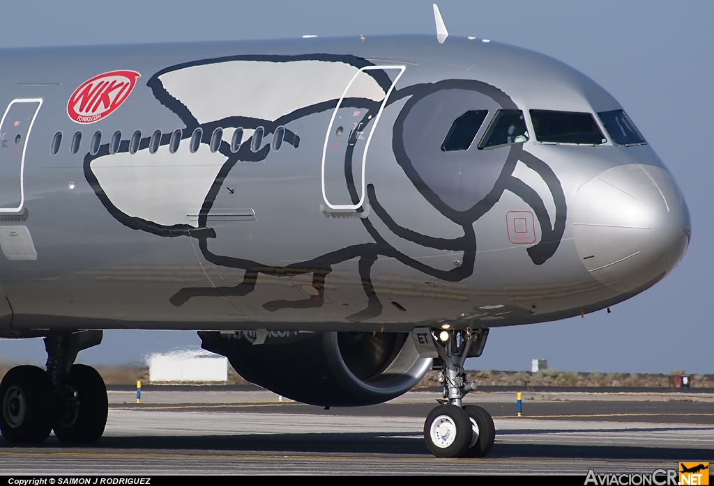 OE-LET - Airbus A321-211 - NIKI