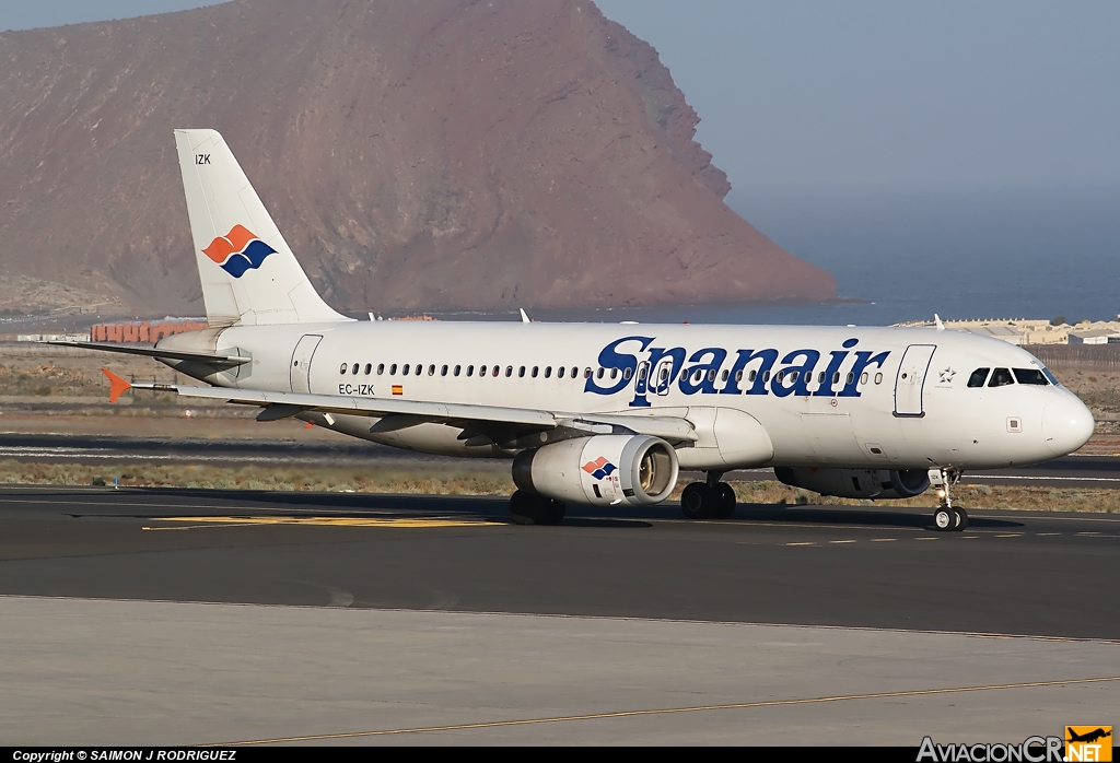 EC-IZK - Airbus A320-232 - Spanair