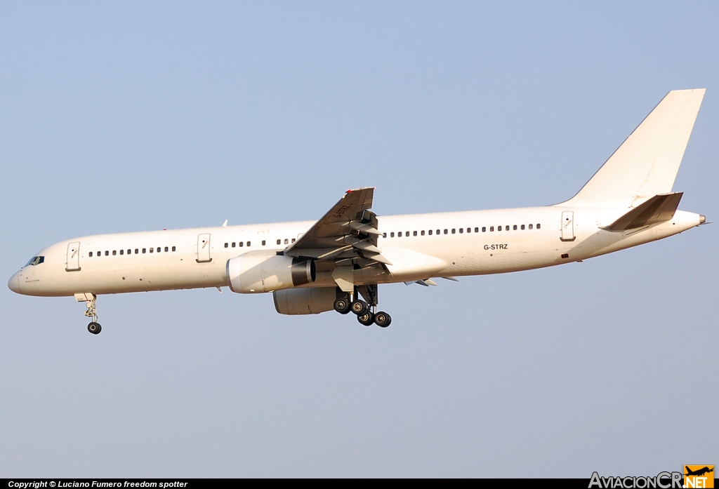 G-STRZ - Boeing 757-258 - Astraeus