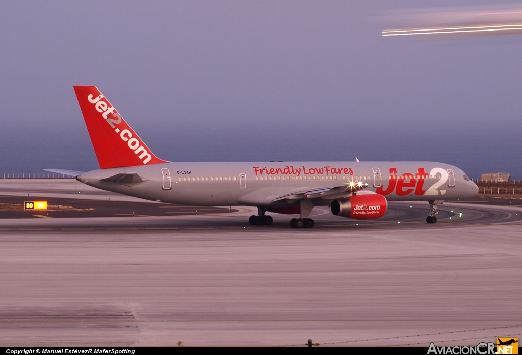 G-LSAH - Boeing 757-21B - Jet2.com