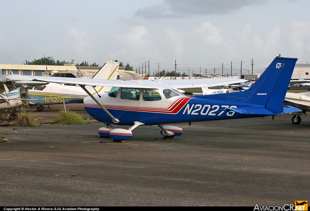N20279 - Cessna 172M - Privado