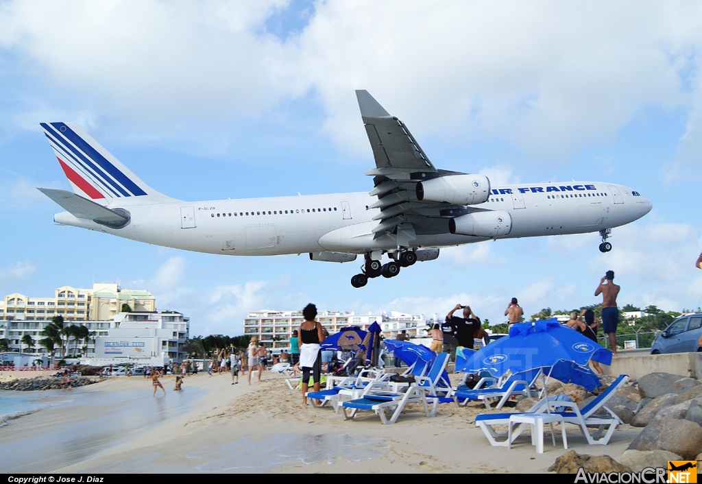 F-GLZR - Airbus A340-313X - Air France
