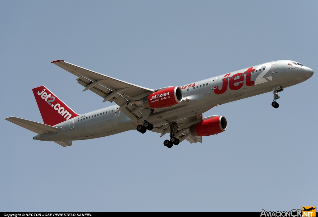 G-LSAJ - Boeing 757-236 - Jet2.com