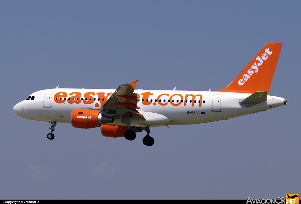 G-EZGE - Airbus A319-111 - EasyJet Airlines