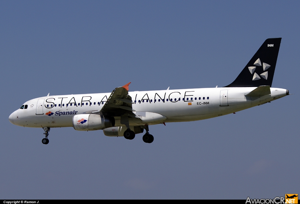 EC-INM - Airbus A320-232 - Spanair