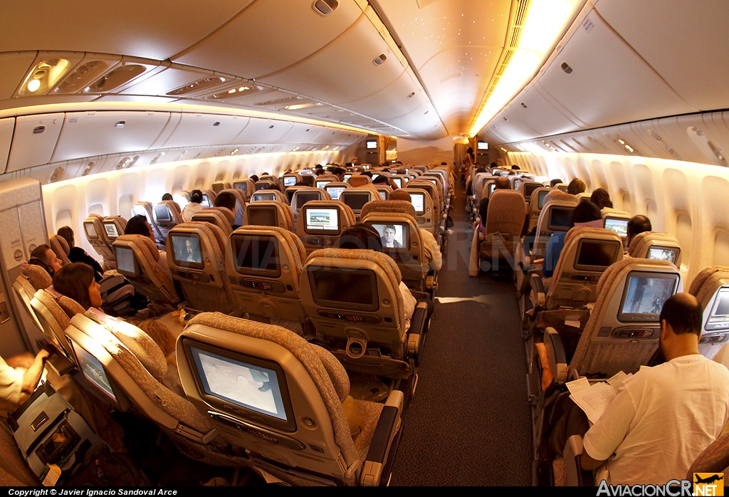 A6-EWE - Boeing 777-21H/LR - Emirates
