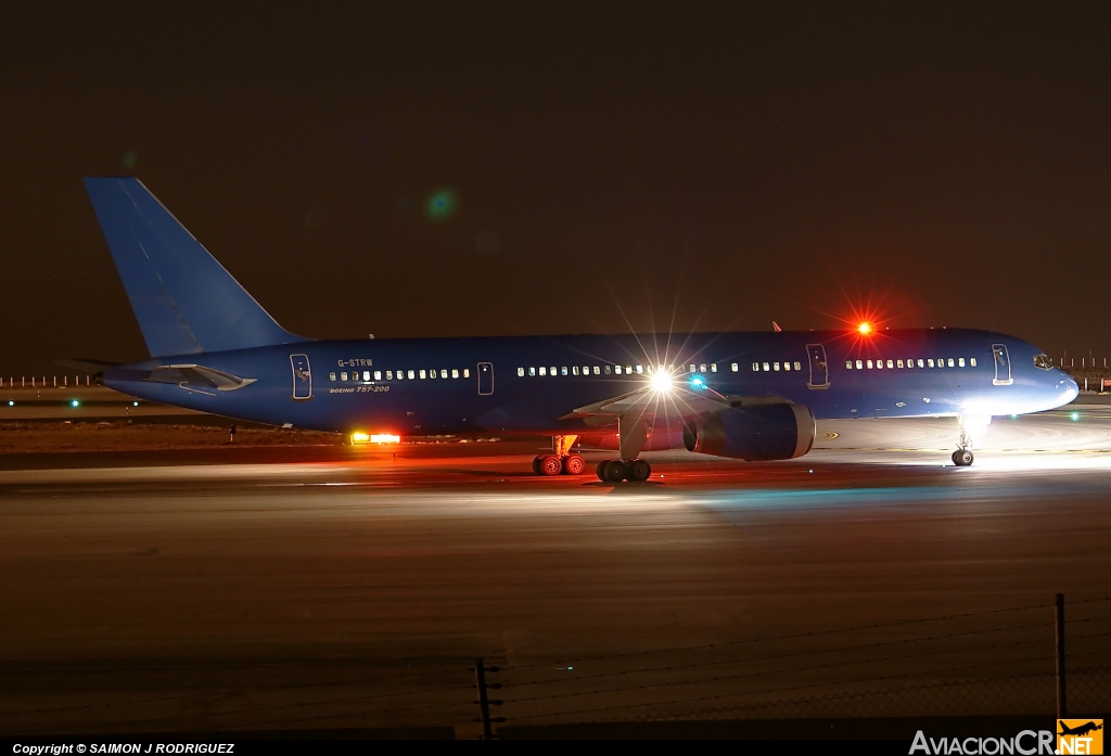 G-STRW - Boeing 757-28A - Astraeus