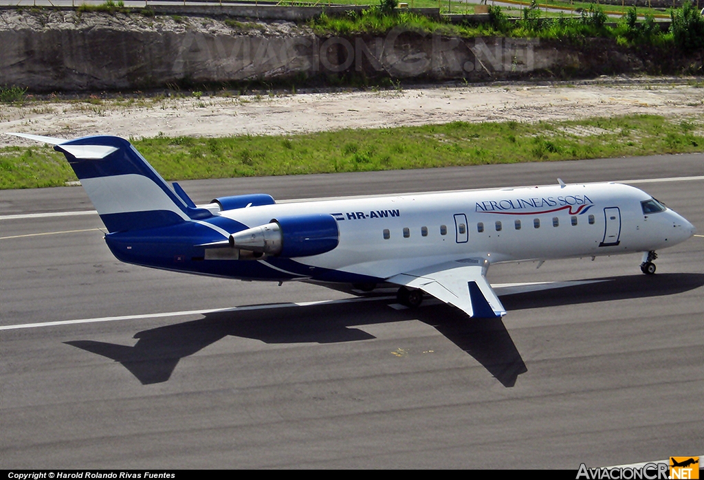 HR-AWW - Canadair CL-600-2B19 Regional Jet CRJ-100ER - Aerolineas Sosa