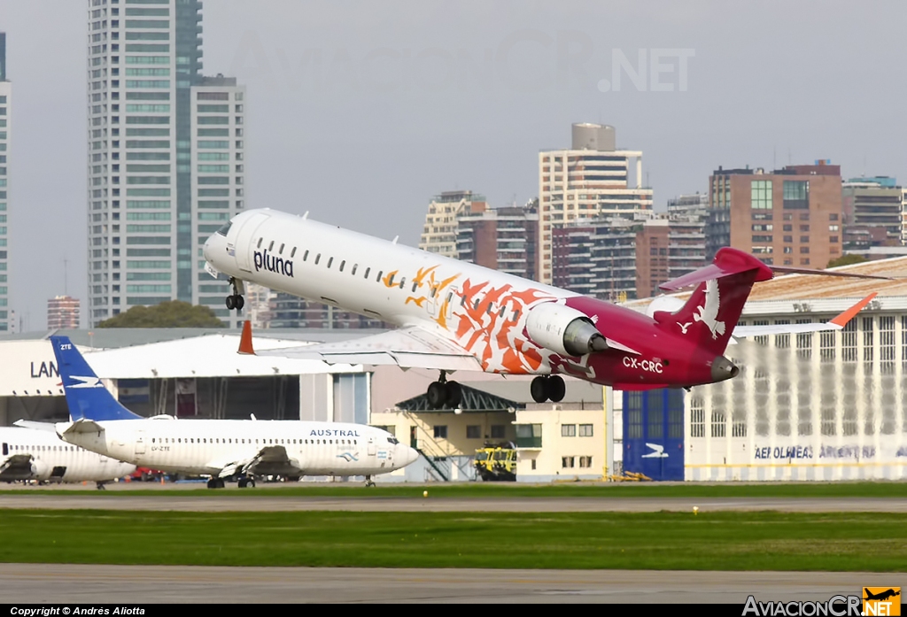 CX-CRC - Canadair CL-600-2D24 Regional Jet CRJ-900 - Pluna Uruguay