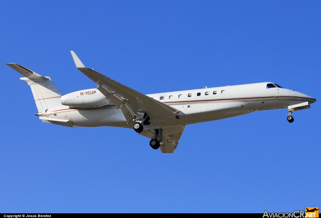 M-YCUP - Embraer EMB-135BJ Legacy - Privado