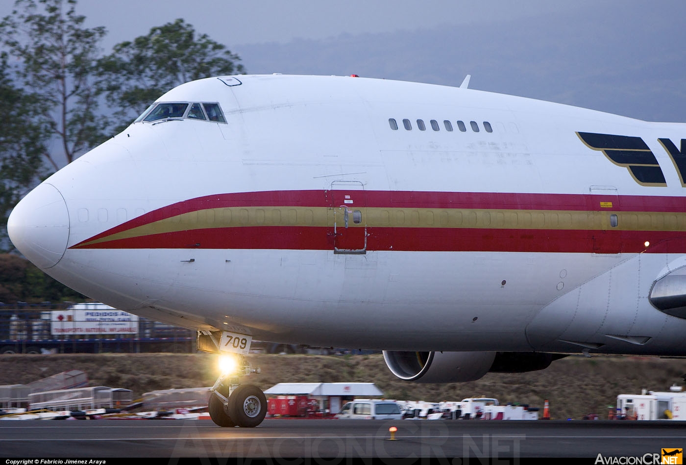 N709CK - Boeing 747-132(SF) - Kalitta Air