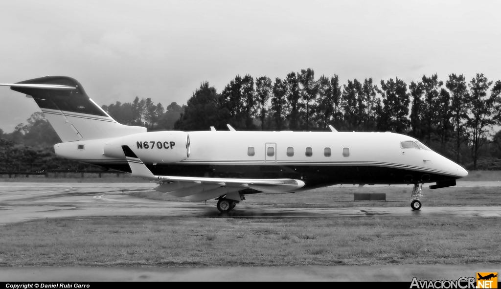 N670CP - Bombardier BD-100-1A10 Challenger 300 - Privado
