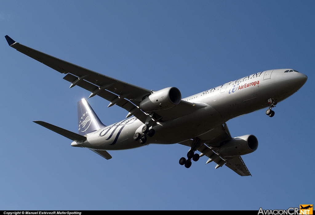 EC-LNH - Airbus A330-243 - Air Europa