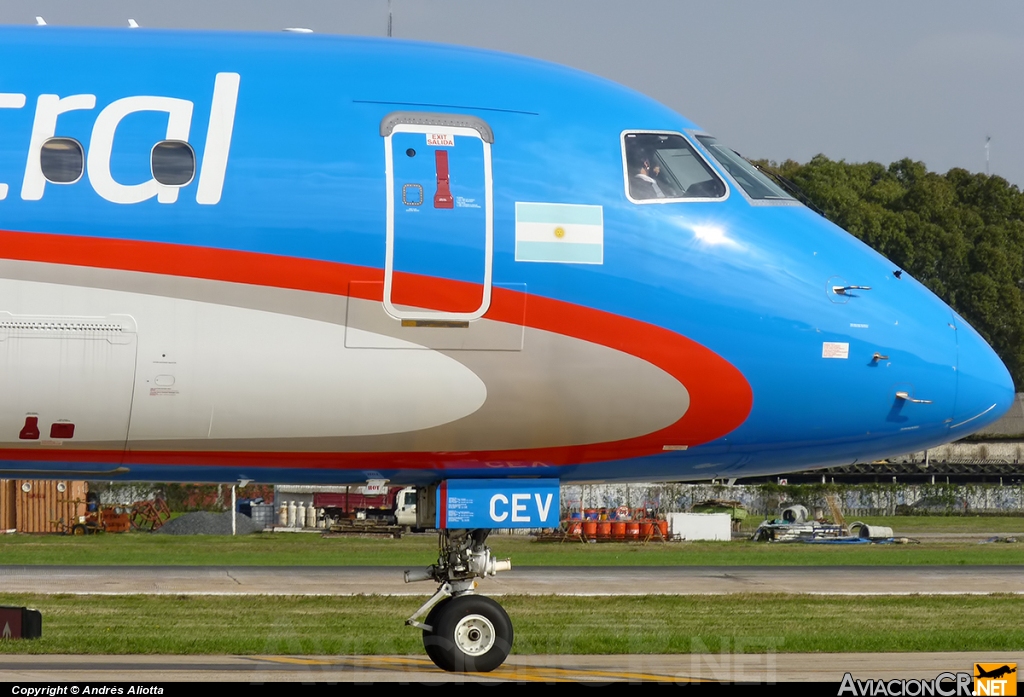 LV-CEV - Embraer 190-100IGW - Austral Líneas Aéreas