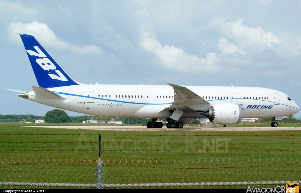 N7874 - Boeing 787-881 Dreamliner - Boeing Company