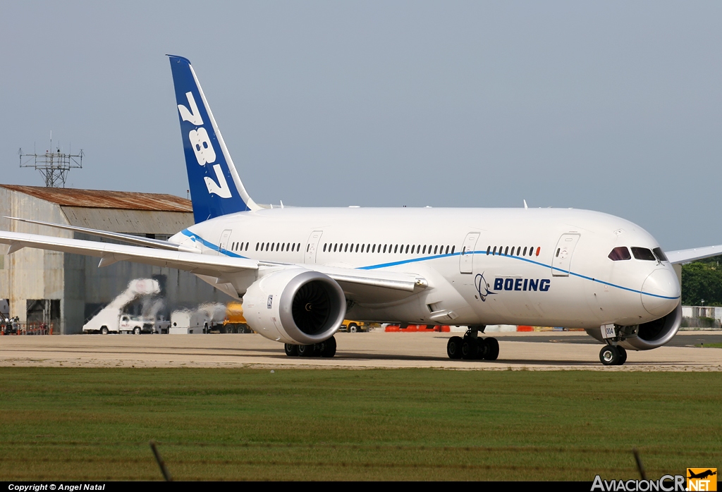 N7874 - Boeing 787-881 Dreamliner - Boeing Company