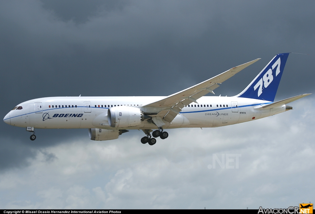 N7874 - Boeing 787-881 Dreamliner - Boeing Company