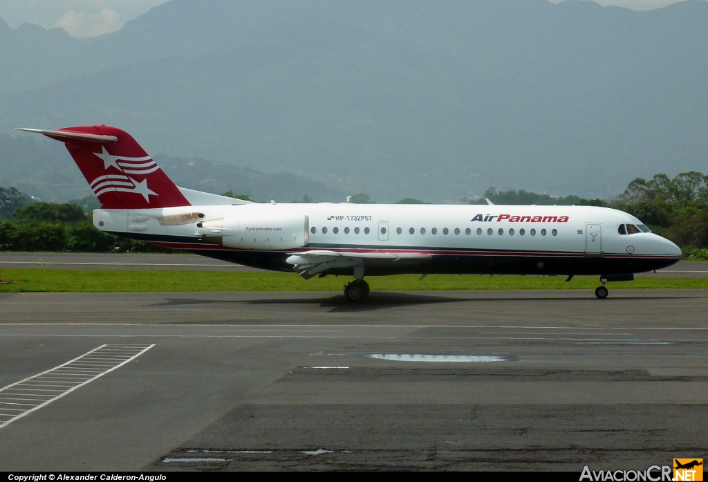 HP-1732PST - Fokker 70 - Air Panama
