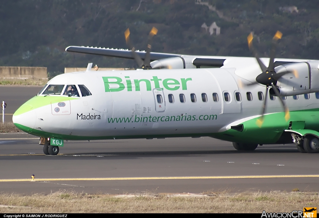 EC-KGJ - ATR 72-212A - Binter Canarias