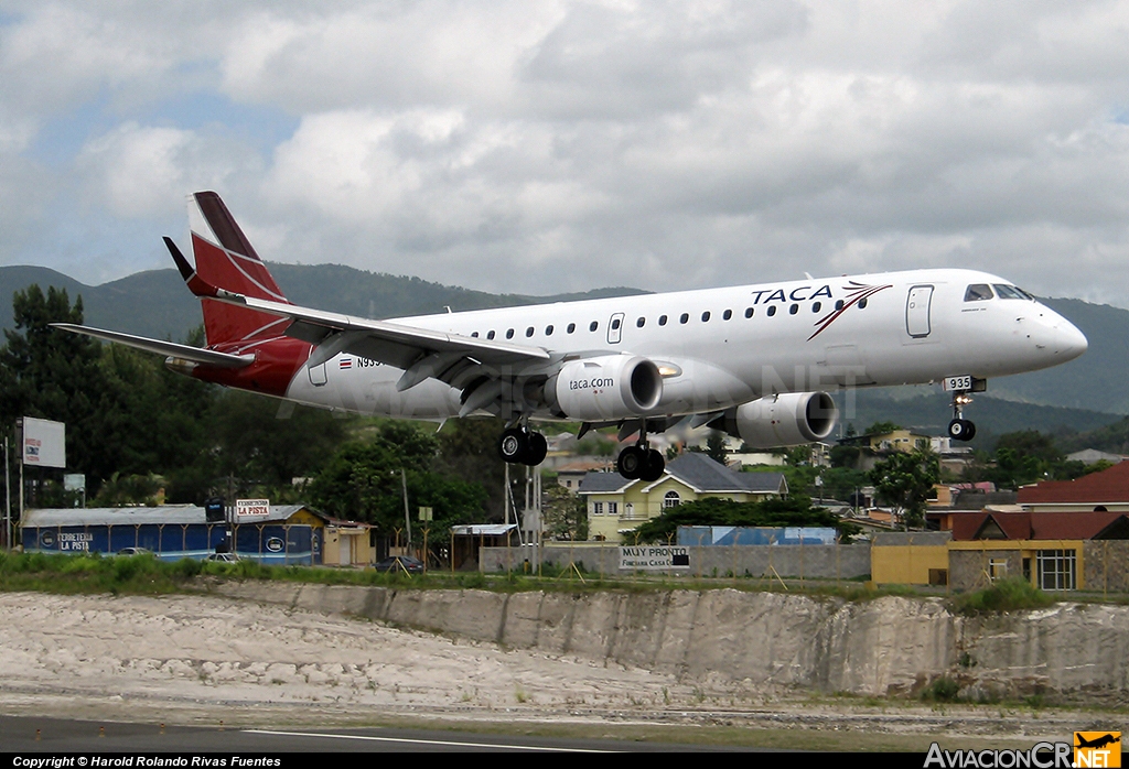 N935TA - Embraer 190-100IGW - TACA