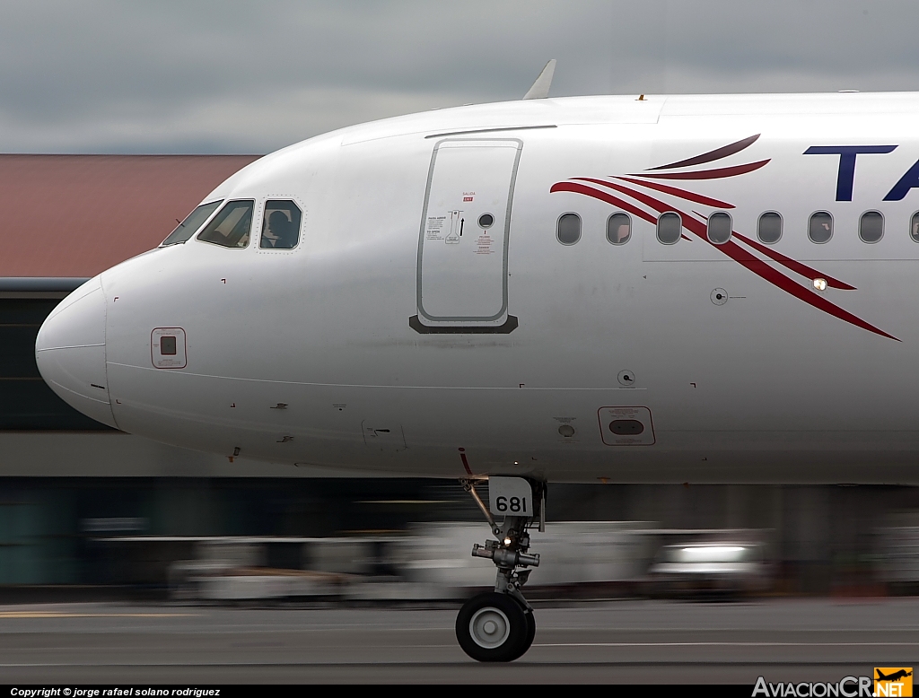 N681TA - Airbus A320-233 - TACA