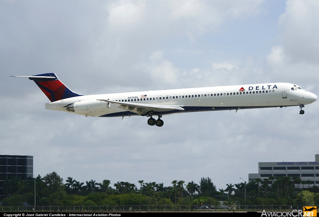 N976DL - McDonnell Douglas MD-88 - Delta Air Lines