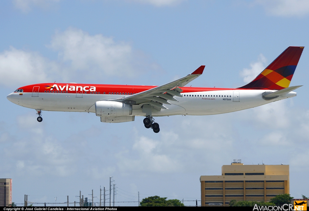 N975AV - Airbus A330-243 - Avianca