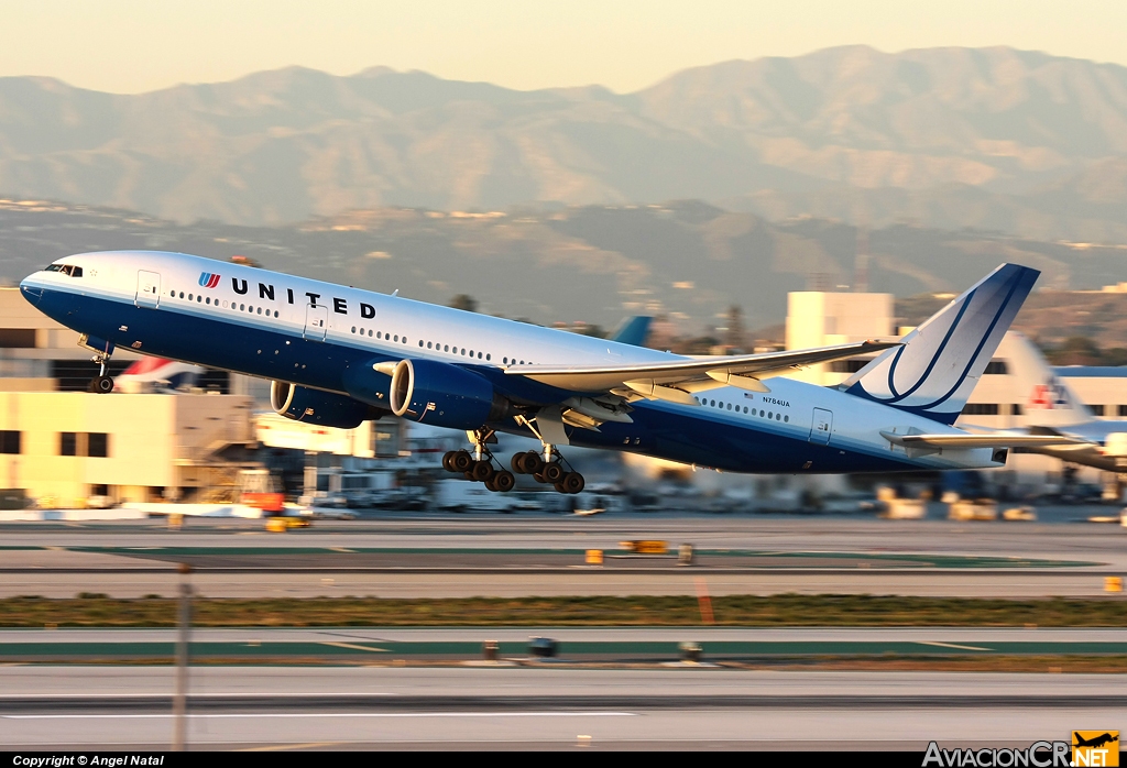 N784UA - Boeing 777-222/ER - United Airlines