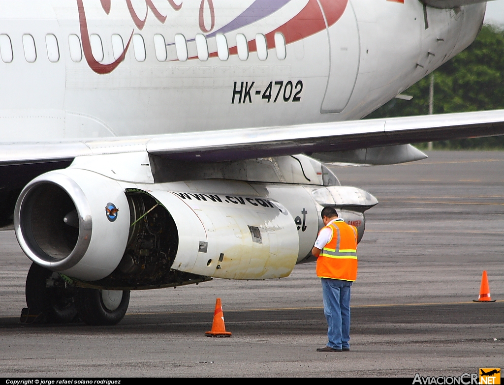 HK-4702 - Boeing 737-290C/Adv - CV Cargo