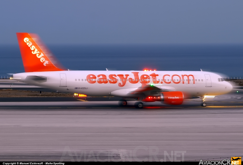 G-EZUJ - Airbus	A-320-214 - EasyJet Airline