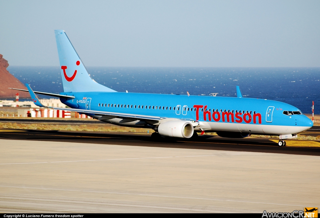 G-FDZU - Boeing 737-8K5 - Thomson Airways