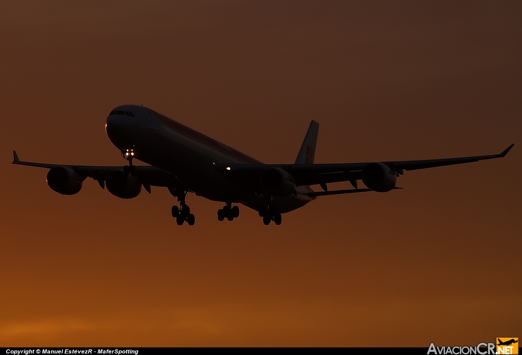 EC-IOB - Airbus A340-642 - Iberia