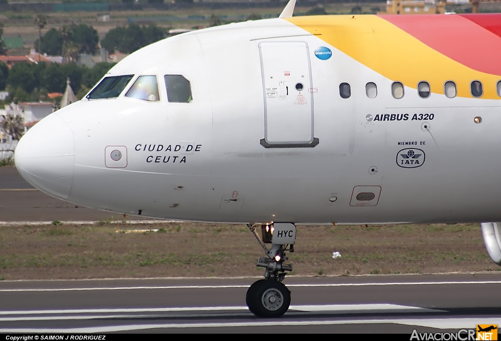 EC-HYC - Airbus A320-214 - Iberia