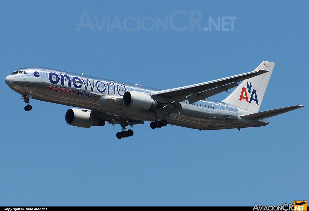 N395AN - Boeing 767-323/ER - American Airlines