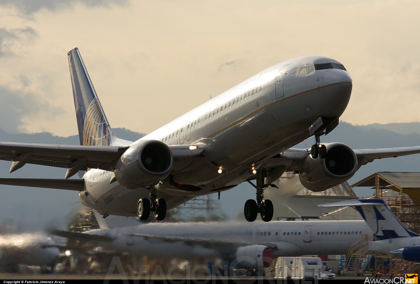 N36207 - Boeing 737-824 - Continental Airlines