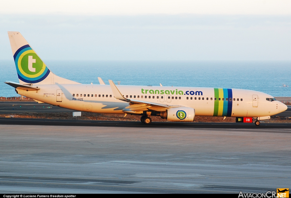 PH-HZE - Boeing 737-8K2 - Transavia Airlines